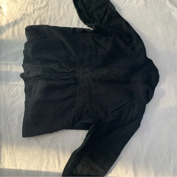 Eileen Fisher 3/4 Sleeve Black Linen Blend Textured Blazer, shell buttons. - Picture 6 of 7